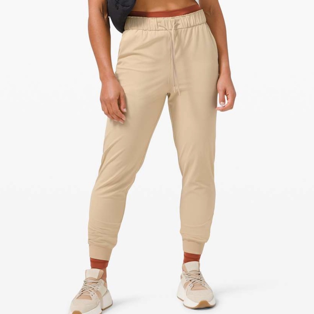 Lululemon Keep Moving Jogger